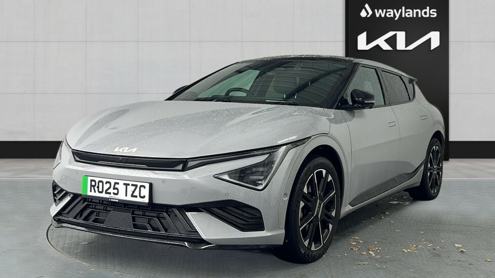 Kia EV6 84Kwh Gt-line Hatchback 225 Bhp White #9