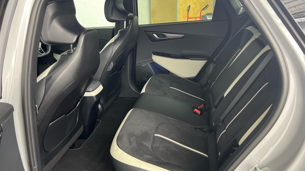 Kia EV6 84Kwh Gt-line Hatchback 225 Bhp White #10