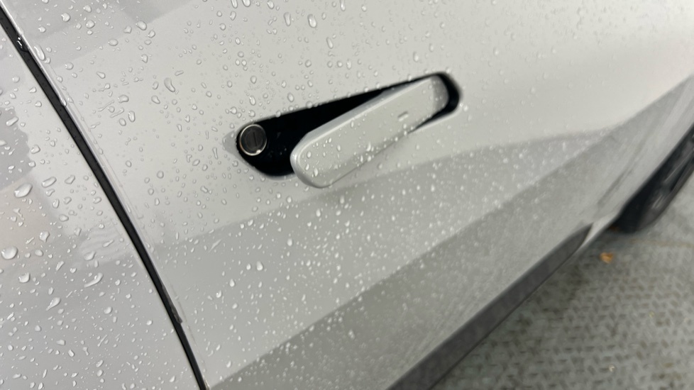 Kia EV6 84Kwh Gt-line Hatchback 225 Bhp White #57