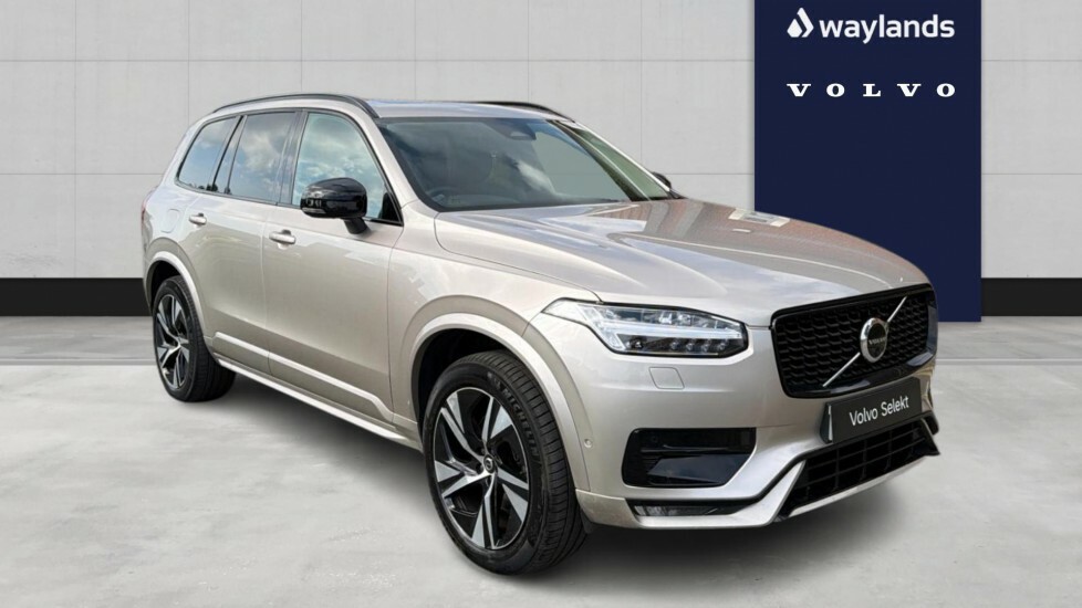 Volvo XC90 Plus, B5 Awd Mild Hybrid, Dark, 7 Seats Gold