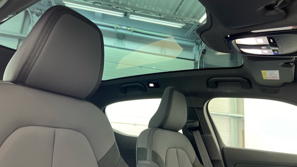 Polestar 2 Long Range Performance Grey #40