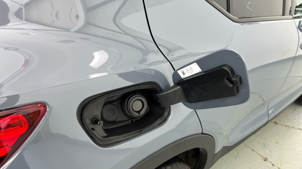 Volvo XC40 Core Black #16