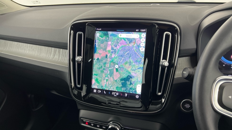 Volvo XC40 Core Black #18
