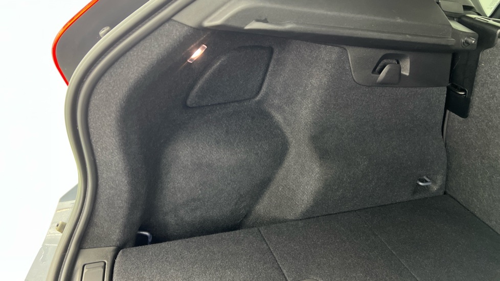 Volvo XC40 Core Black #60