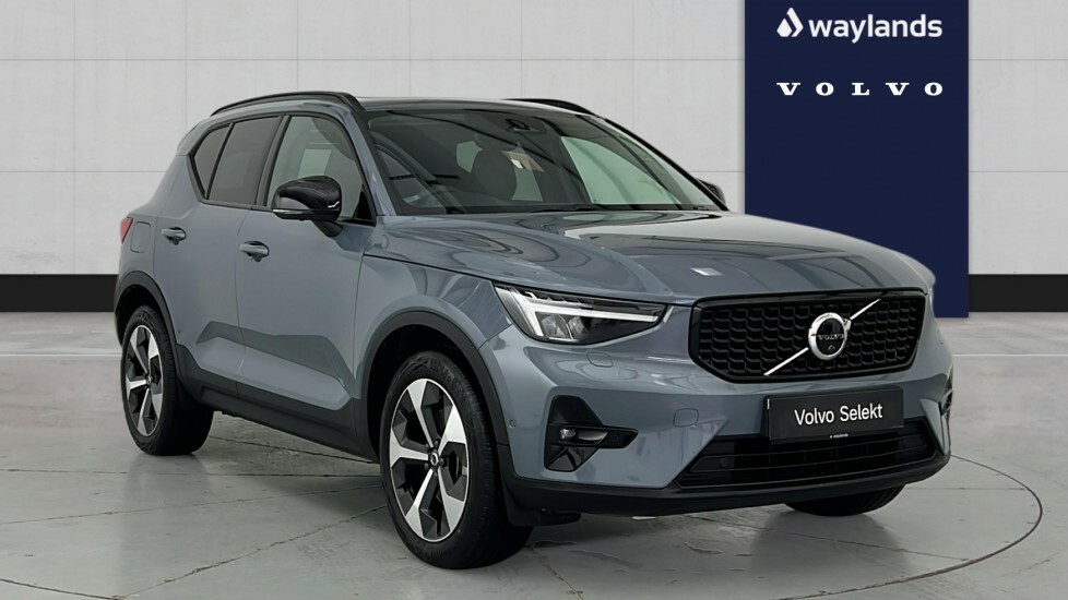 Volvo XC40 Ultimate, B4 Mild Hybrid, Dark Grey