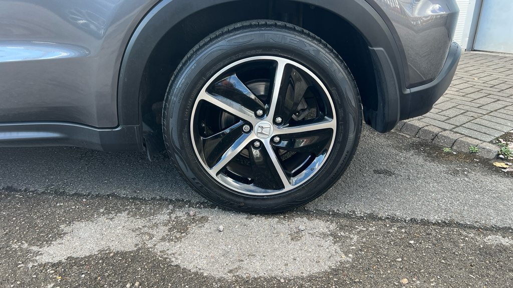 Honda Hr-V 1.5 I-vtec Ex Cvt Hatchback Black #47