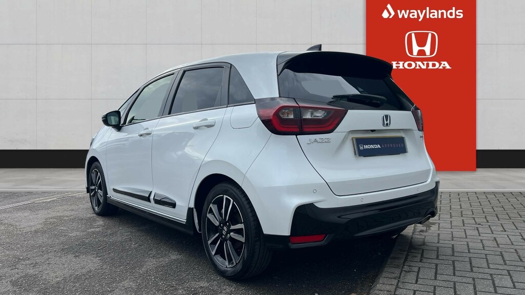 Honda Jazz Honda Jazz Advance Sport 1.5 I-mmd White #3