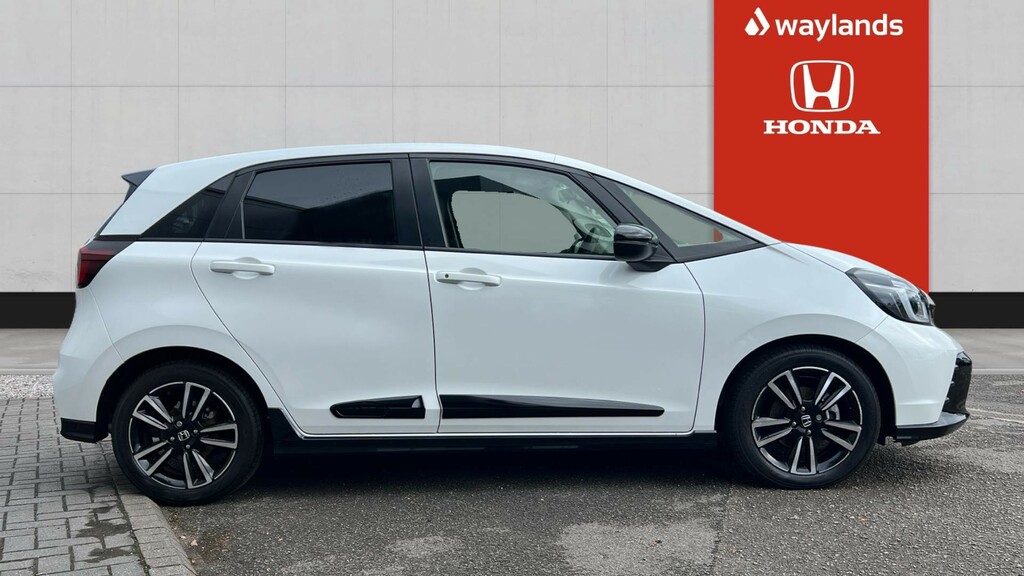 Honda Jazz Honda Jazz Advance Sport 1.5 I-mmd White #5