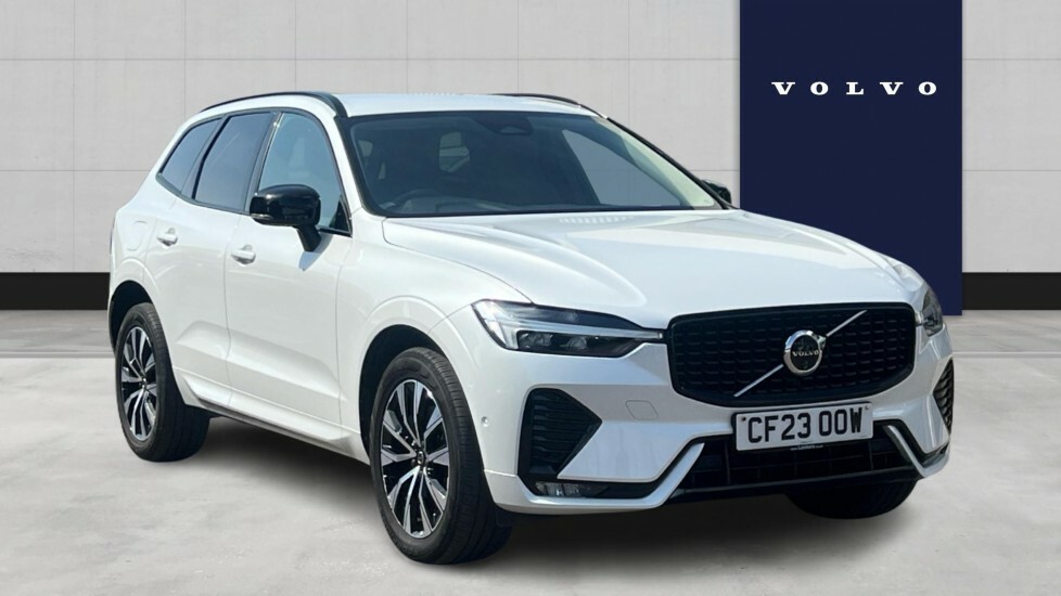 Volvo XC60 2.0 B5p Plus Dark Awd Geartronic White