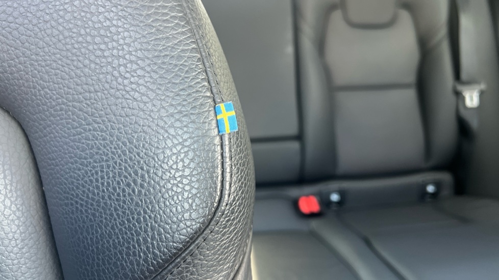 Volvo XC60 Core Blue #41