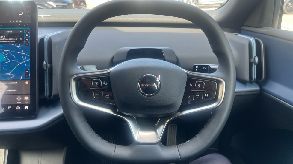 Volvo EX30 Plus White #10
