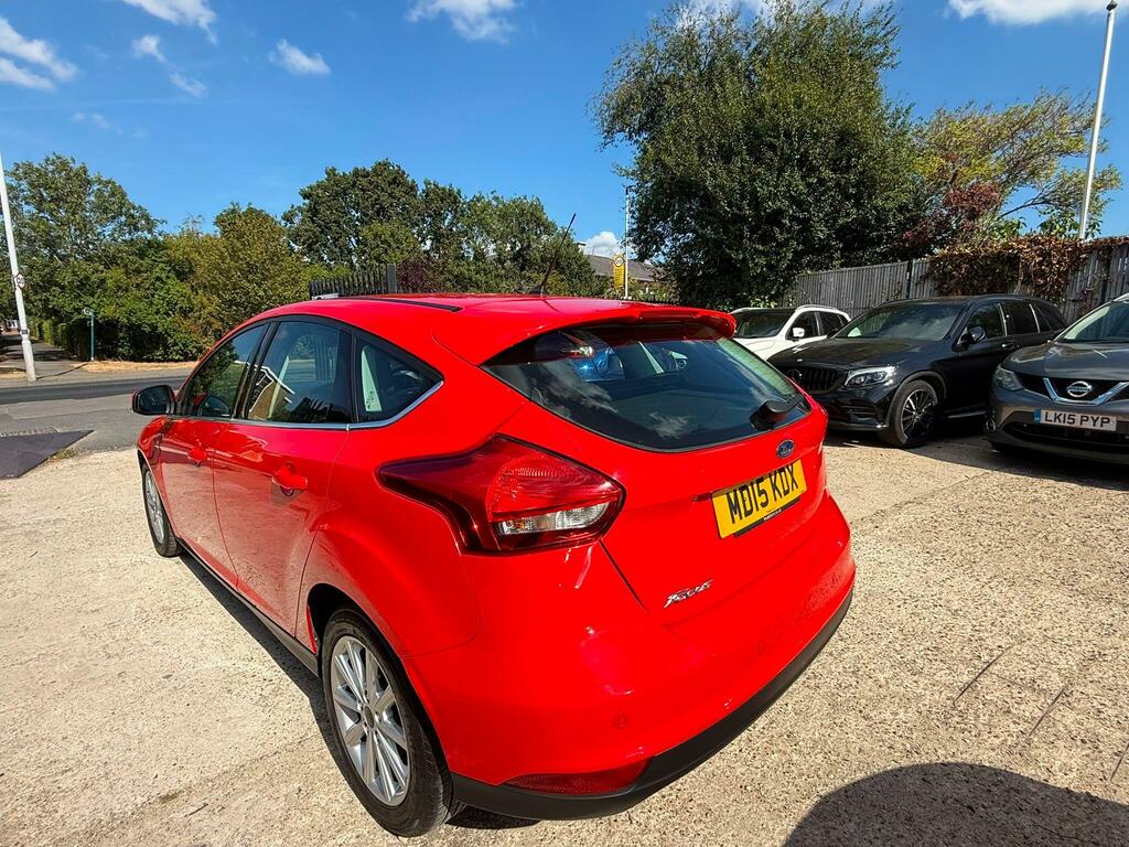 Ford Focus 1.6 Titanium Powershift Euro 6 MD15KDX Red #3