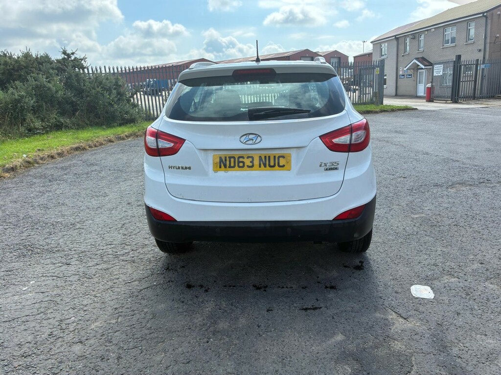 Hyundai Ix35 1.7 Crdi Se 2013 White #4