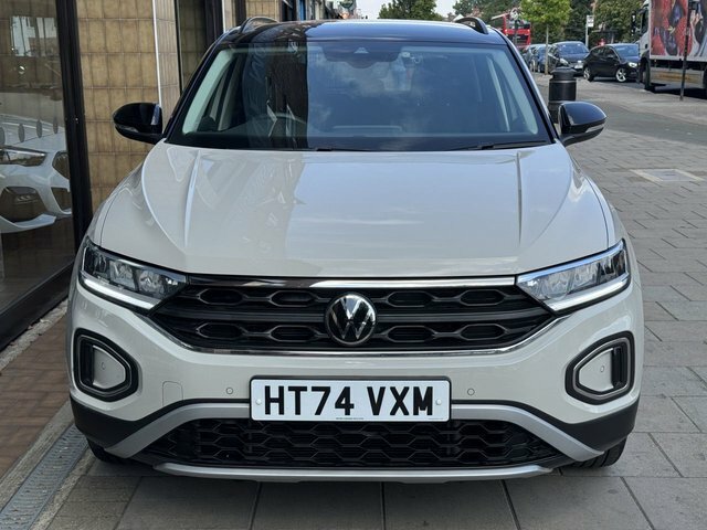 Volkswagen T-Roc 1.5 Tsi Match Suv Dsg Euro 6 S S 150 HT74VXM Grey #2