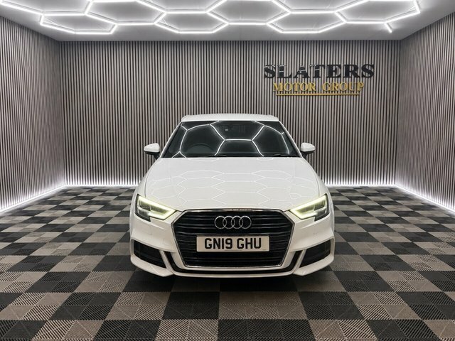 Audi A3 1.6 Tdi 30 S Line Sportback S Tronic Eu White #2