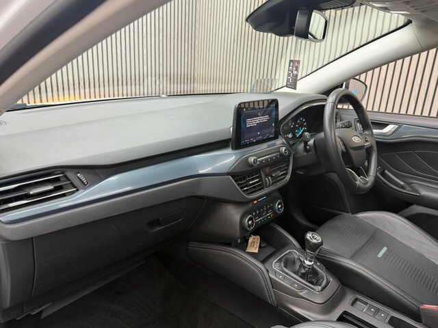 Ford Focus 1.0T Ecoboost Active X Estate Eu White #5
