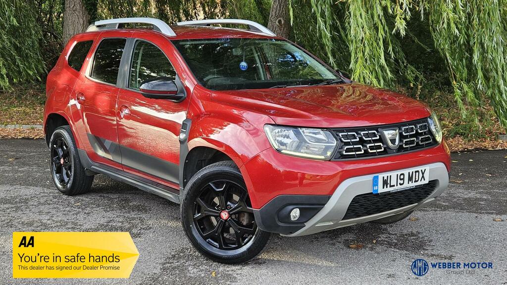 Dacia Duster Techroad Red