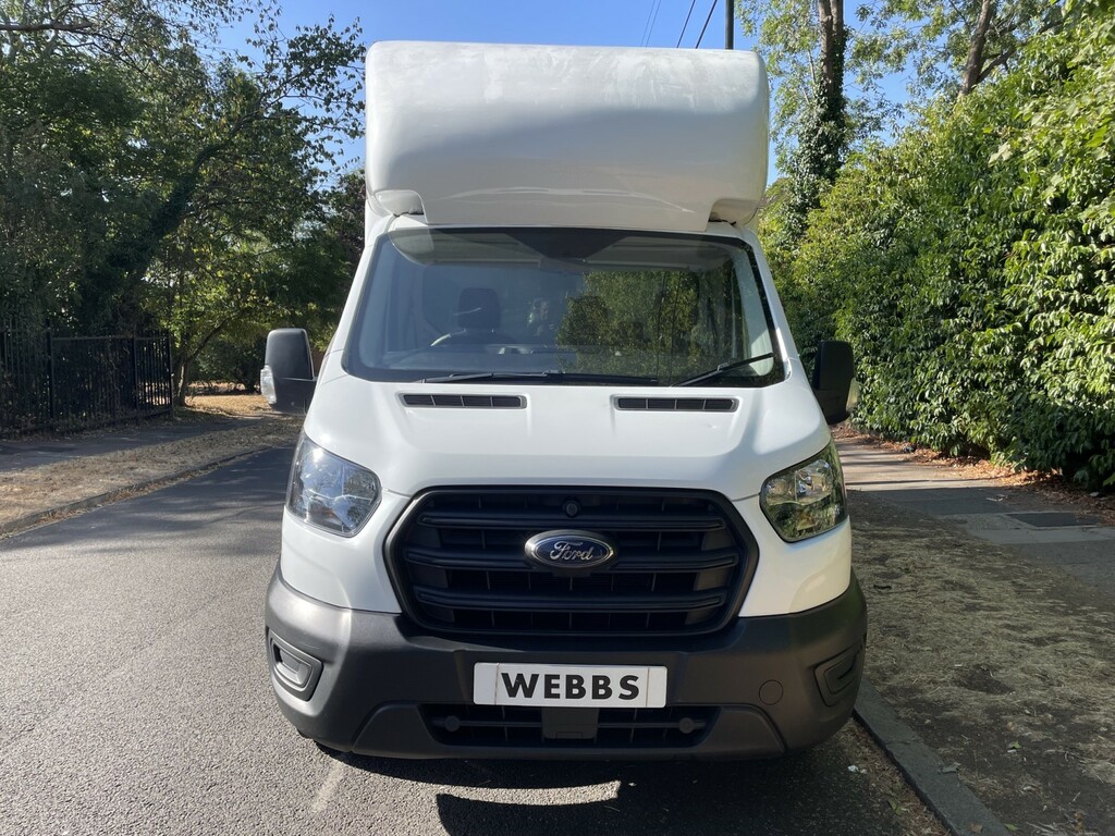 Ford Transit Custom Luton 2.0 Transit Leader 350 L4 2.0L Ecoblue 130Ps SF23VRC White #2