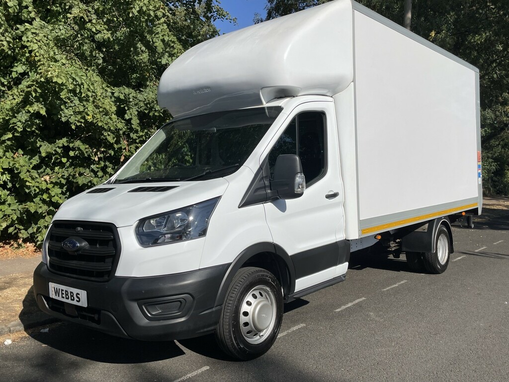 Ford Transit Custom Luton 2.0 Transit Leader 350 L4 2.0L Ecoblue 130Ps SF23VRC White #3