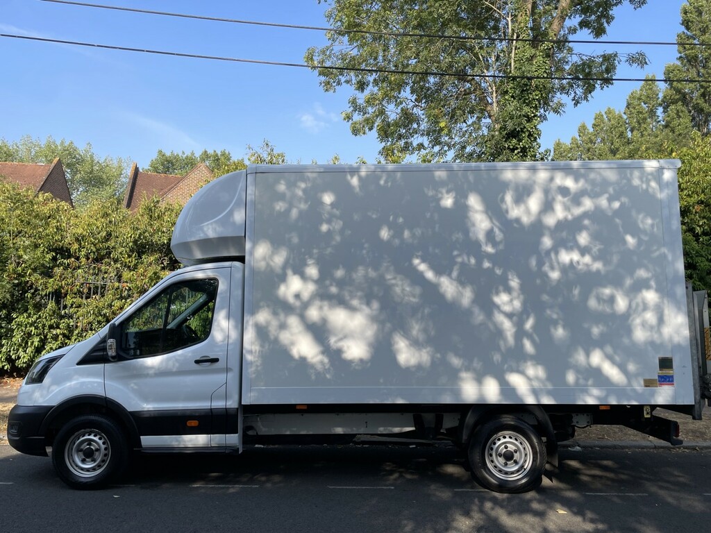 Ford Transit Custom Luton 2.0 Transit Leader Single Chassis Cab 350 L4 BG21TWK White #5