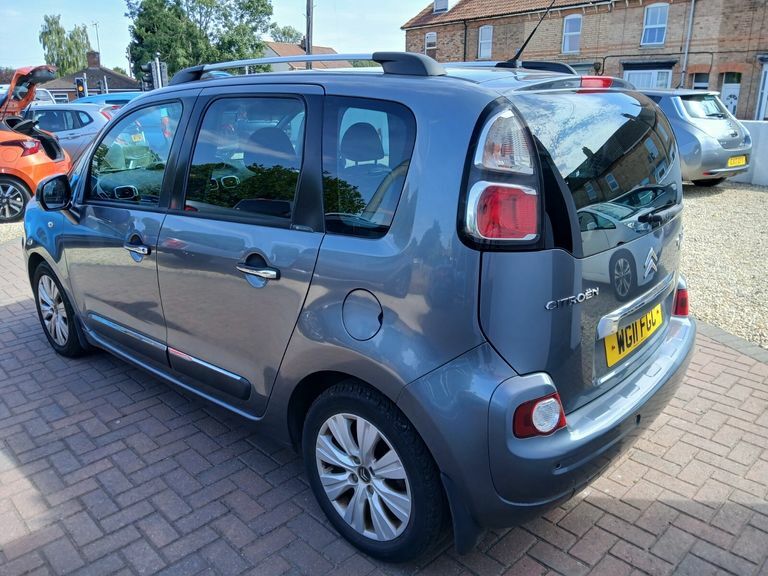 Citroen C3 Picasso 1.6 Hdi 8V Exclusive 110 Grey #6