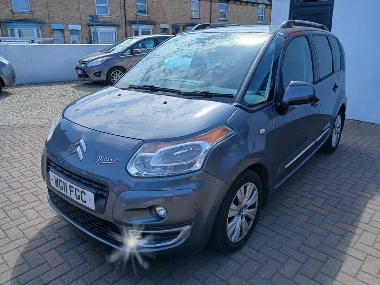 Citroen C3 Picasso 1.6 Hdi 8V Exclusive 110 Grey #4