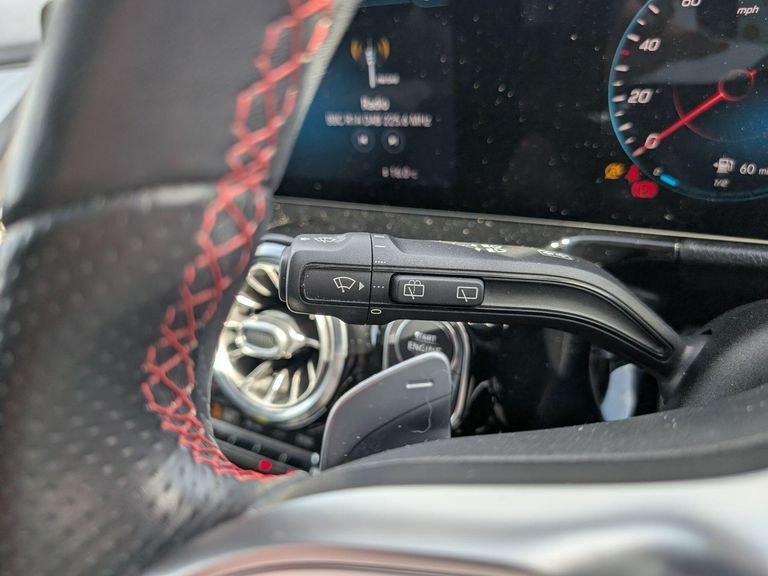 Mercedes-Benz B Class B200d Sport Executive Red #14