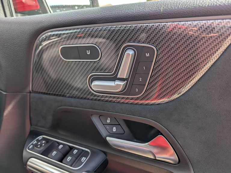 Mercedes-Benz B Class B200d Sport Executive Red #19