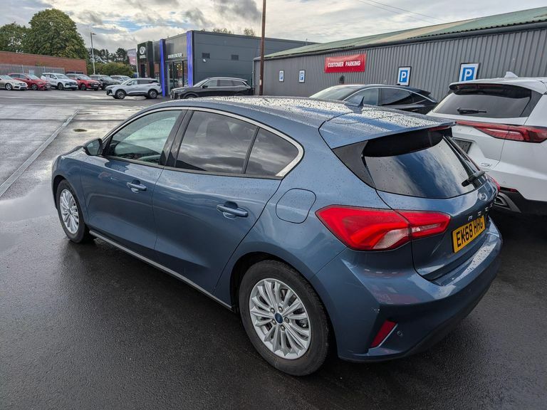 Ford Focus 1.0T Ecoboost Titanium Euro 6 Ss