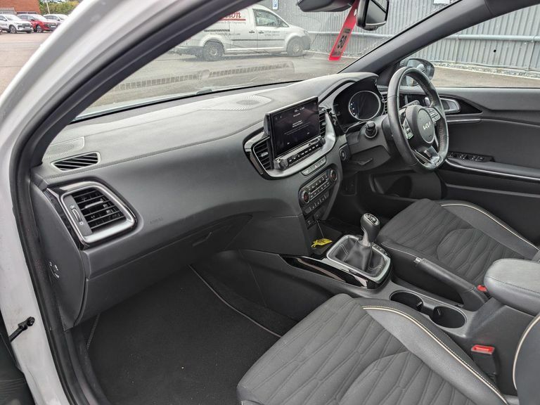 Kia Ceed 1.5 T-gdi Gt-line Euro 6 Ss  #4