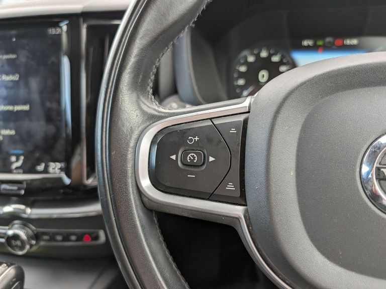 Volvo XC60 D4 Awd R-design Blue #15