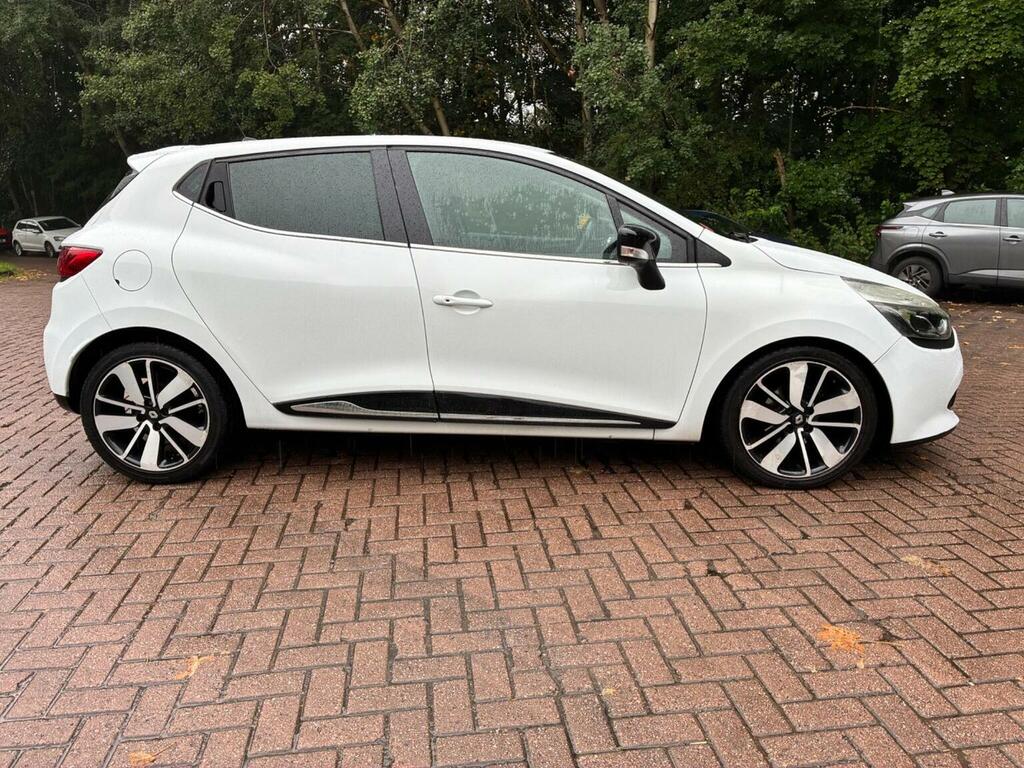 Renault Clio Hatchback 1.5 Dci Dynamique S Medianav Euro 5 Ss White #3