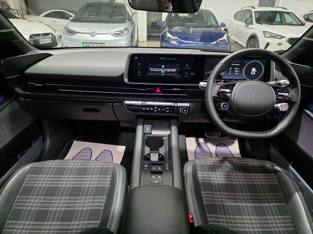 Hyundai Ioniq 77.4Kwh First Edition Awd Grey #3