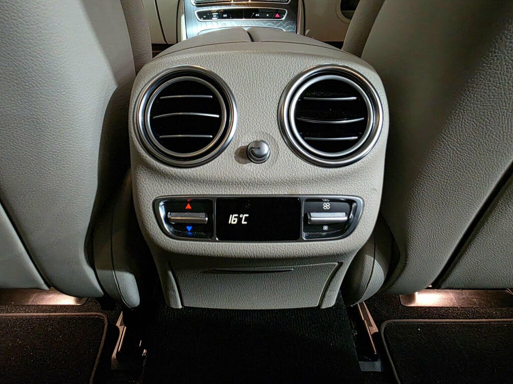 Mercedes-Benz E Class E320 White #24