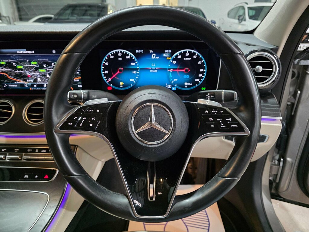 Mercedes-Benz E Class E320 White #16