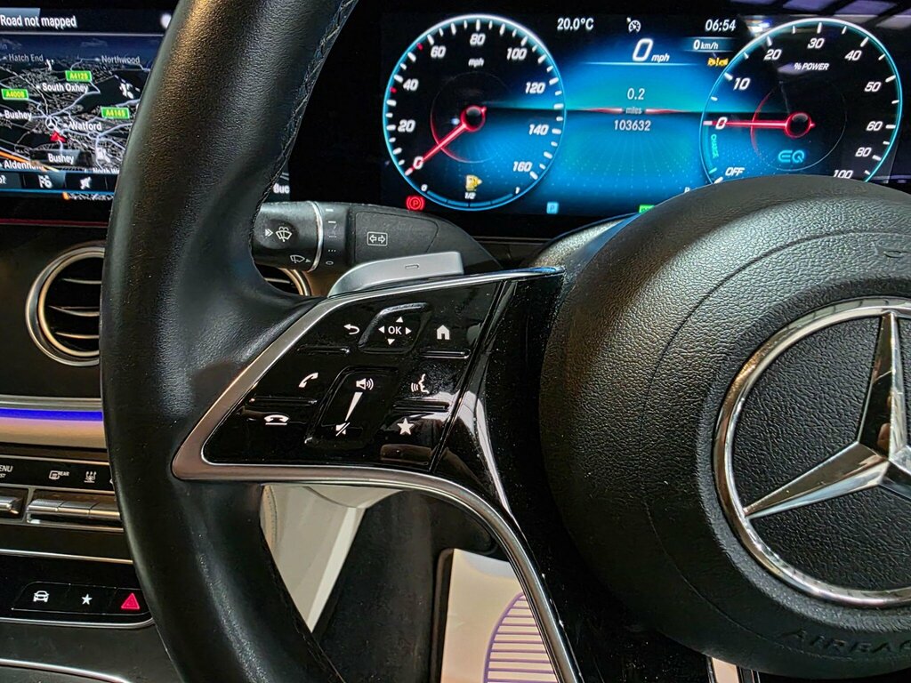 Mercedes-Benz E Class E320 White #18