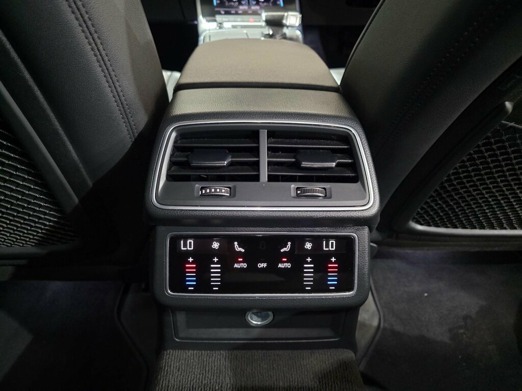 Audi A6 Saloon S Line Silver #25