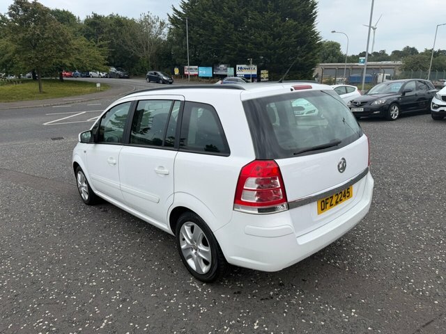 Vauxhall Zafira 1.6 16V Exclusiv Mpv Euro 5 115 OFZ2245 White #5