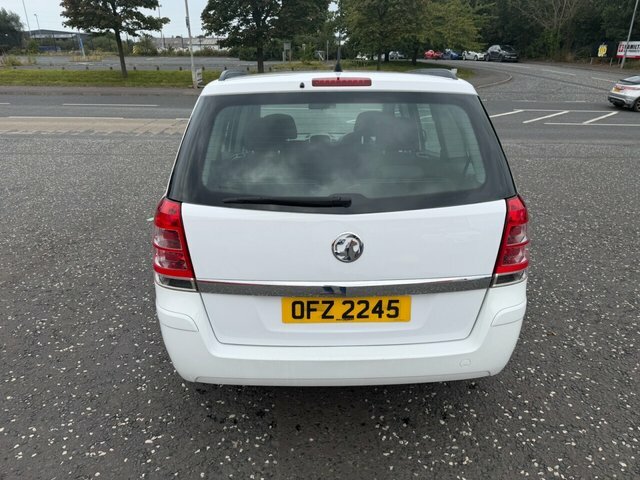 Vauxhall Zafira 1.6 16V Exclusiv Mpv Euro 5 115 OFZ2245 White #6