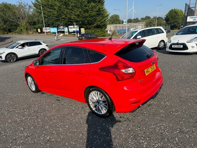 Ford Focus 1.0T Ecoboost Zetec S Hatchback HRZ3930 Red #5