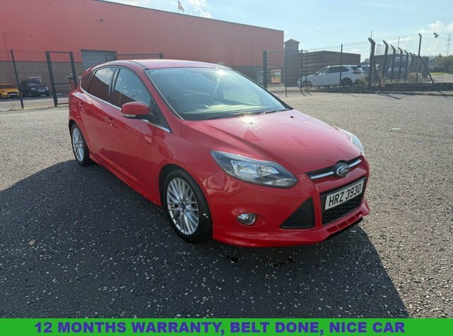 Ford Focus 1.0T Ecoboost Zetec S Hatchback Red