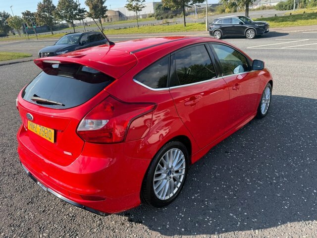 Ford Focus 1.0T Ecoboost Zetec S Hatchback HRZ3930 Red #6