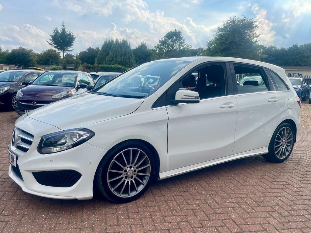 Mercedes-Benz B Class 1.5 B180 Cdi Amg Line Euro 6 Ss SG65CZM White #3