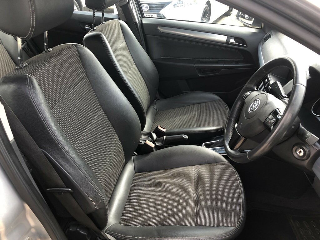Vauxhall Astra 1.8I Sport Twin Top Beige #14