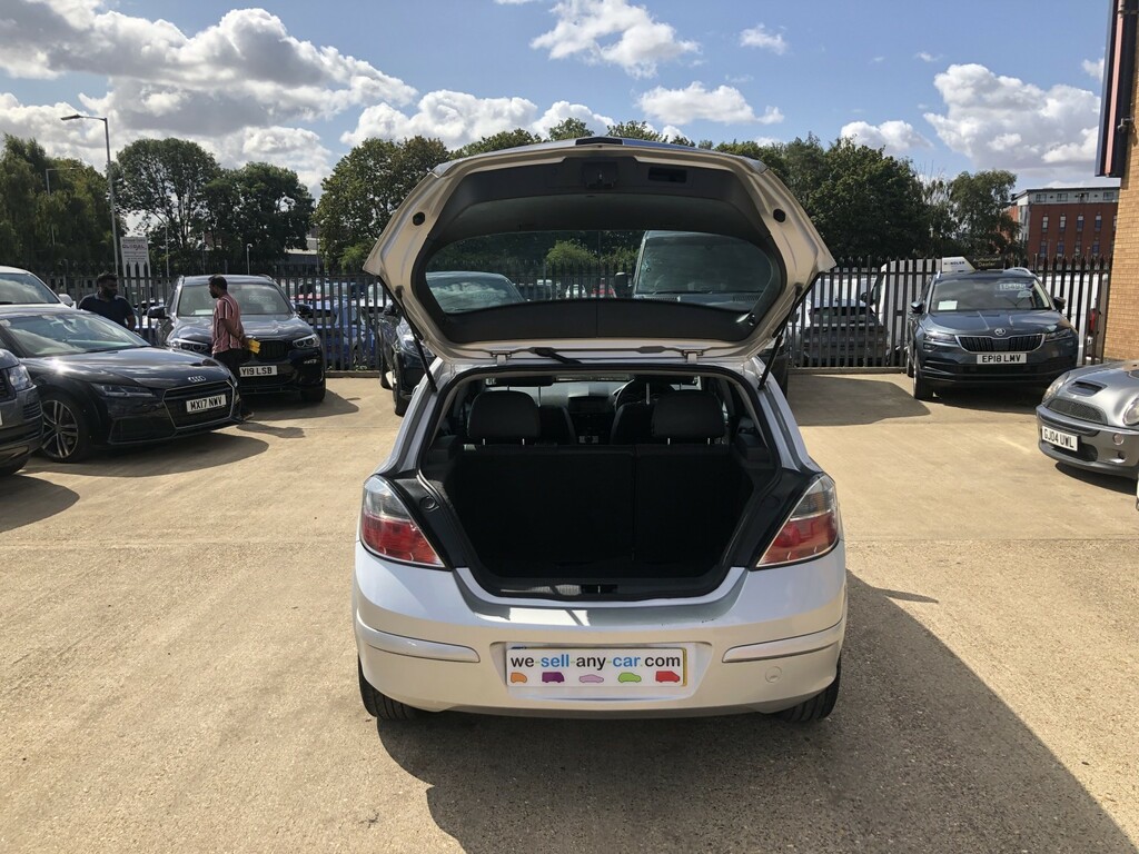 Vauxhall Astra 1.8I Sport Twin Top Beige #24