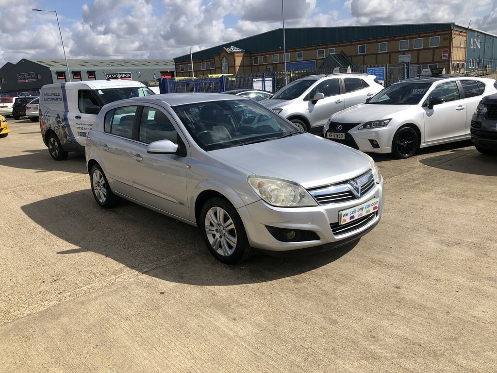 Vauxhall Astra 1.8I Sport Twin Top Beige #2