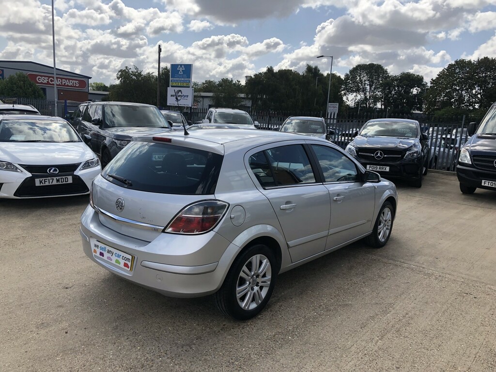 Vauxhall Astra 1.8I Sport Twin Top Beige #9