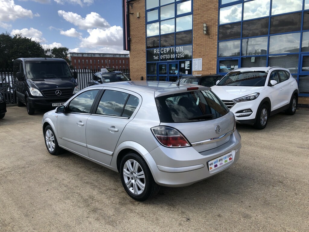 Vauxhall Astra 1.8I Sport Twin Top Beige #7