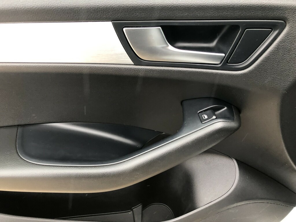 Audi Q5 Se Grey #18
