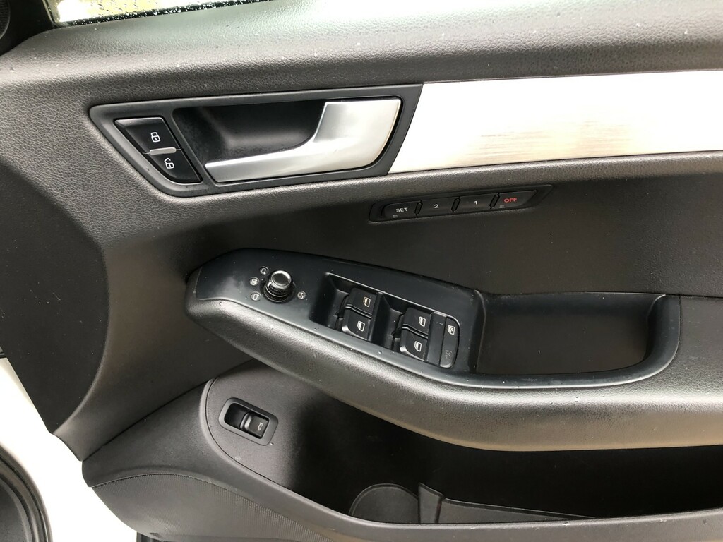Audi Q5 Se Grey #17